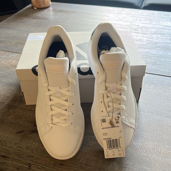 NWT ADIDAS ADVANTAGE BASE COURT LIFESTYLE WOMEN'S SHOES GW9289 - Picture 9 of 11